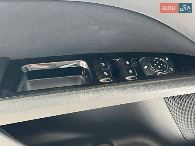 Форд Фьюжн 2014 в Одессе на Automoto.ua Серый Форд Фьюжн, объемом двигателя 1.5 л и пробегом 216 тыс. км за 9299 $, фото 9 на Automoto.ua