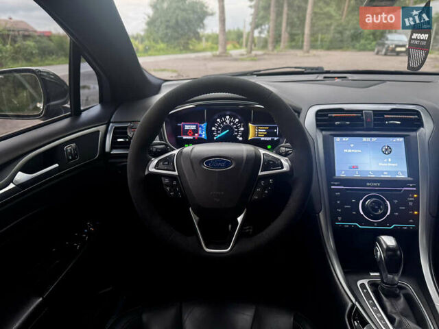 Форд Фьюжн 2014 в Виннице на Automoto.ua Серый Форд Фьюжн, объемом двигателя 2 л и пробегом 228 тыс. км за 12700 $, фото 48 на Automoto.ua