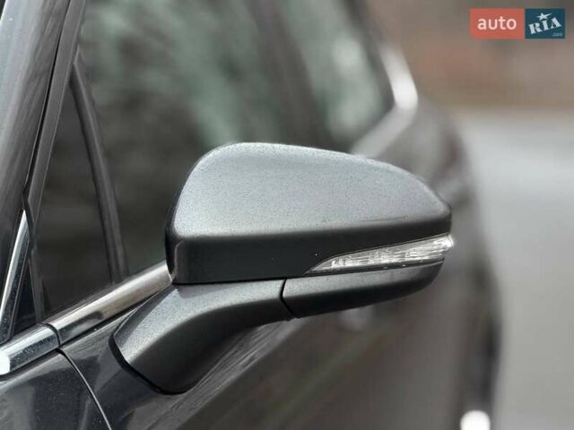 Серый Форд Фьюжн, объемом двигателя 2.5 л и пробегом 224 тыс. км за 9800 $, фото 7 на Automoto.ua