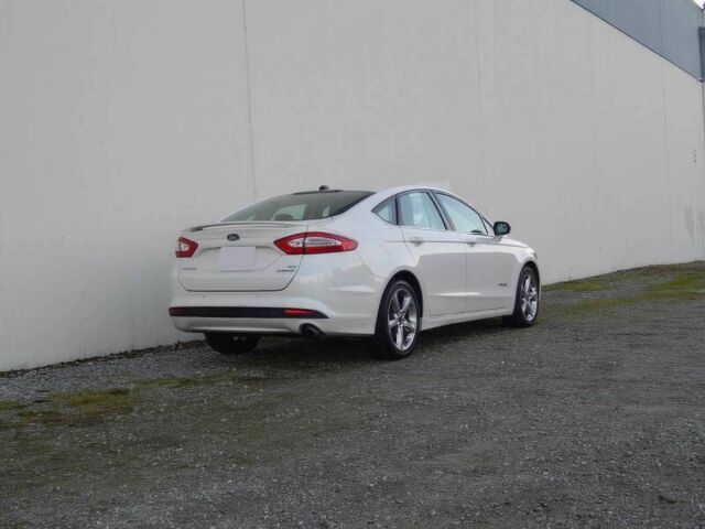 Серый Форд Фьюжн, объемом двигателя 2 л и пробегом 84 тыс. км за 18900 $, фото 5 на Automoto.ua