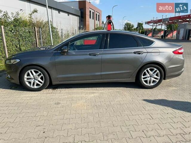 Серый Форд Фьюжн, объемом двигателя 2.49 л и пробегом 225 тыс. км за 9500 $, фото 4 на Automoto.ua