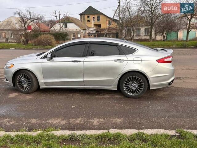 Серый Форд Фьюжн, объемом двигателя 2 л и пробегом 201 тыс. км за 8600 $, фото 7 на Automoto.ua