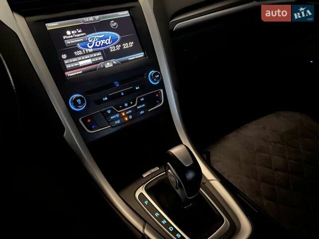 Серый Форд Фьюжн, объемом двигателя 2.49 л и пробегом 240 тыс. км за 9600 $, фото 26 на Automoto.ua