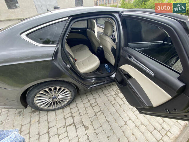 Сірий Форд Фьюжен, об'ємом двигуна 2 л та пробігом 214 тис. км за 13300 $, фото 7 на Automoto.ua