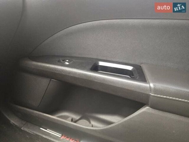 Форд Фьюжн 2014 в Кропивницком (Кировограде) на Automoto.ua Серый Форд Фьюжн, объемом двигателя 2.49 л и пробегом 136 тыс. км за 10000 $, фото 10 на Automoto.ua