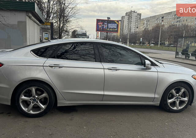 Серый Форд Фьюжн, объемом двигателя 2.4 л и пробегом 156 тыс. км за 11500 $, фото 1 на Automoto.ua