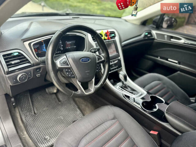 Серый Форд Фьюжн, объемом двигателя 2.5 л и пробегом 164 тыс. км за 7700 $, фото 12 на Automoto.ua