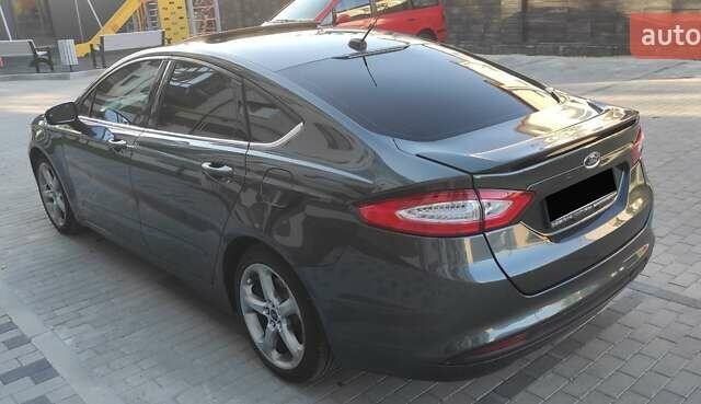 Сірий Форд Фьюжен, об'ємом двигуна 2.49 л та пробігом 152 тис. км за 9700 $, фото 10 на Automoto.ua