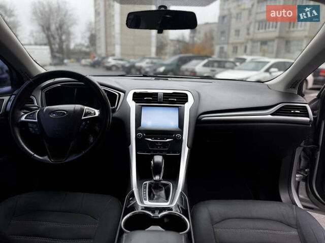 Серый Форд Фьюжн, объемом двигателя 2.49 л и пробегом 221 тыс. км за 8900 $, фото 9 на Automoto.ua