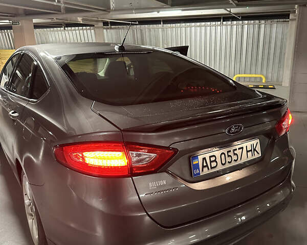 Серый Форд Фьюжн, объемом двигателя 2.5 л и пробегом 238 тыс. км за 9300 $, фото 10 на Automoto.ua