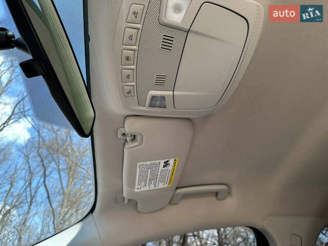 Серый Форд Фьюжн, объемом двигателя 2.49 л и пробегом 170 тыс. км за 10800 $, фото 29 на Automoto.ua