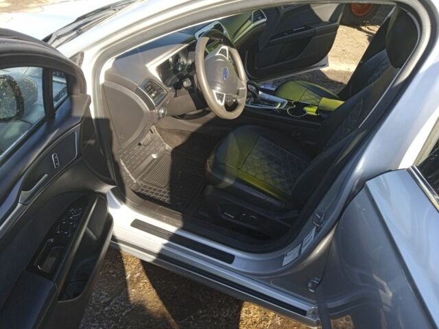 Сірий Форд Фьюжен, об'ємом двигуна 2.5 л та пробігом 181 тис. км за 9150 $, фото 7 на Automoto.ua