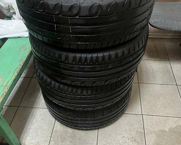 Серый Форд Фьюжн, объемом двигателя 2 л и пробегом 145 тыс. км за 10200 $, фото 10 на Automoto.ua