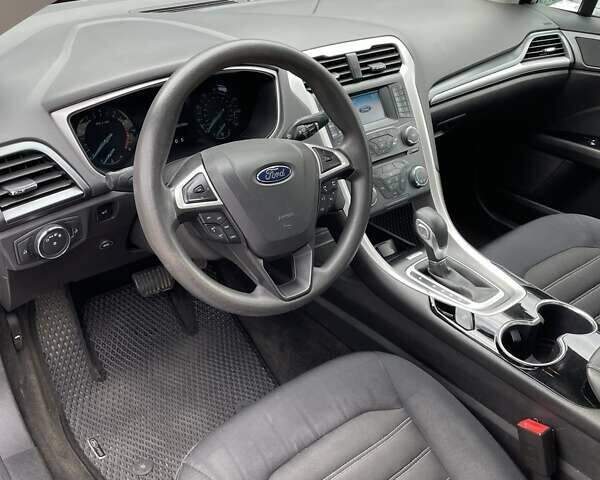 Форд Фьюжн 2014 в Киеве на Automoto.ua Серый Форд Фьюжн, объемом двигателя 2.49 л и пробегом 233 тыс. км за 8900 $, фото 9 на Automoto.ua