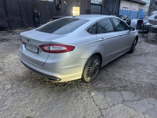 Сірий Форд Фьюжен, об'ємом двигуна 2 л та пробігом 261 тис. км за 8000 $, фото 3 на Automoto.ua