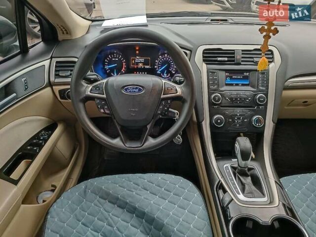 Серый Форд Фьюжн, объемом двигателя 1.5 л и пробегом 283 тыс. км за 8490 $, фото 27 на Automoto.ua