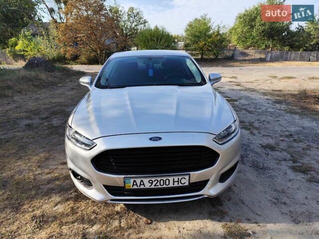 Сірий Форд Фьюжен, об'ємом двигуна 2 л та пробігом 270 тис. км за 14000 $, фото 3 на Automoto.ua