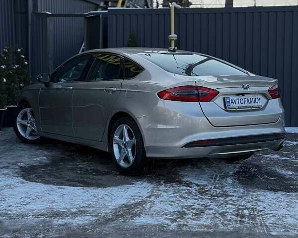 Серый Форд Фьюжн, объемом двигателя 2.49 л и пробегом 282 тыс. км за 7699 $, фото 5 на Automoto.ua