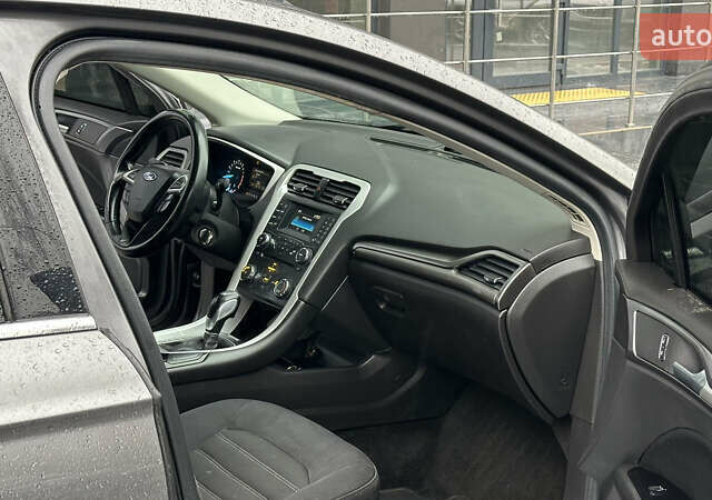 Серый Форд Фьюжн, объемом двигателя 2.49 л и пробегом 210 тыс. км за 9900 $, фото 20 на Automoto.ua