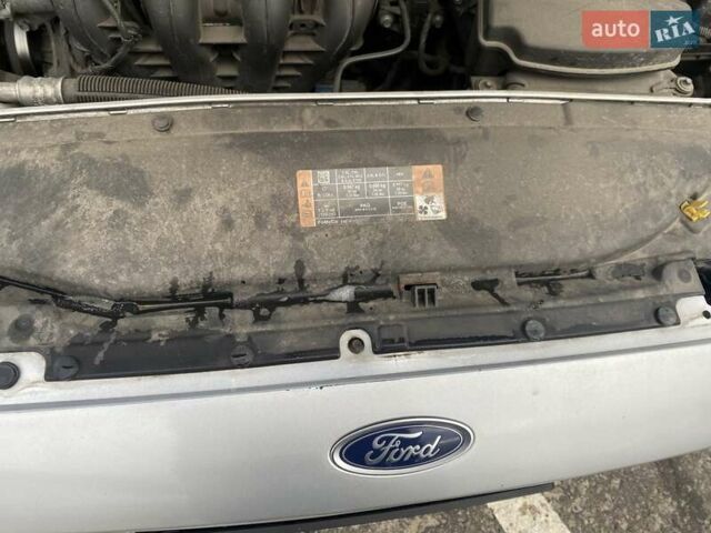 Серый Форд Фьюжн, объемом двигателя 2.49 л и пробегом 240 тыс. км за 9600 $, фото 23 на Automoto.ua