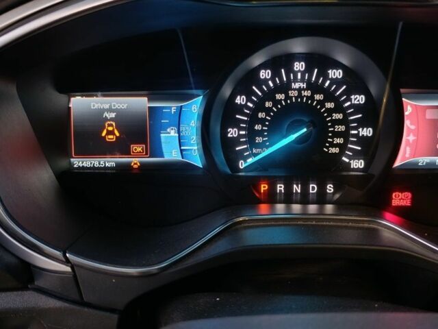 Сірий Форд Фьюжен, об'ємом двигуна 2.5 л та пробігом 240 тис. км за 9800 $, фото 10 на Automoto.ua