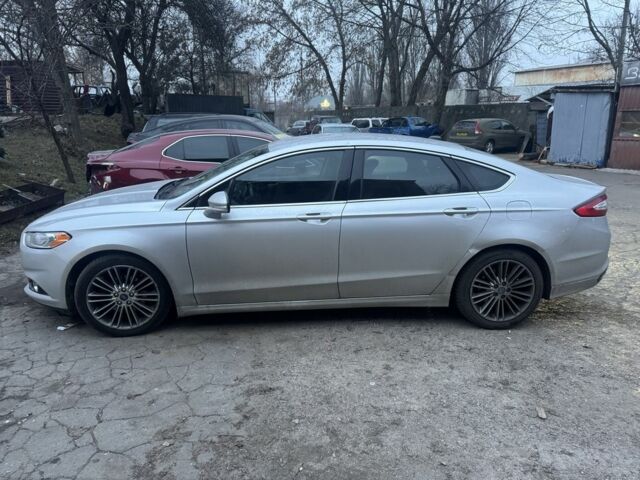 Сірий Форд Фьюжен, об'ємом двигуна 2 л та пробігом 261 тис. км за 8000 $, фото 1 на Automoto.ua