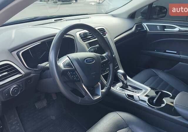 Серый Форд Фьюжн, объемом двигателя 2 л и пробегом 197 тыс. км за 12500 $, фото 11 на Automoto.ua