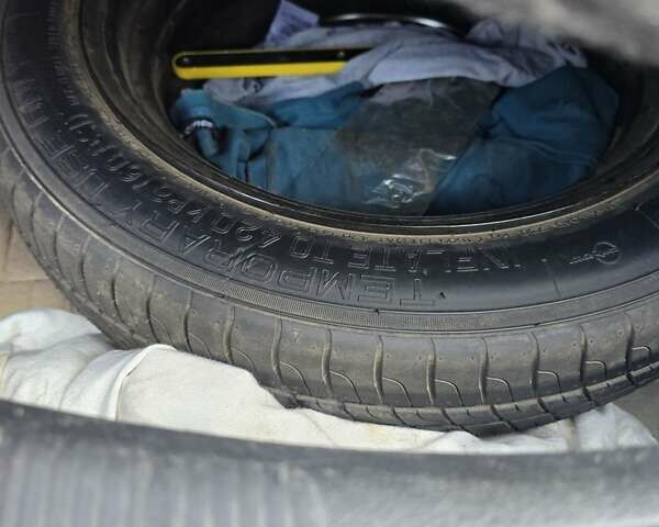 Сірий Форд Фьюжен, об'ємом двигуна 2.5 л та пробігом 217 тис. км за 9400 $, фото 21 на Automoto.ua