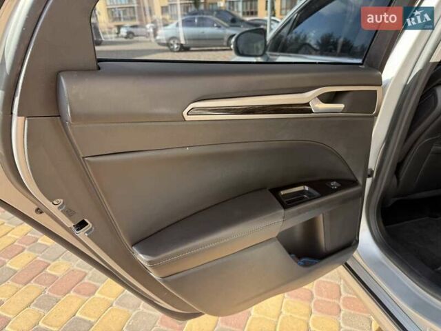 Сірий Форд Фьюжен, об'ємом двигуна 2 л та пробігом 152 тис. км за 11499 $, фото 48 на Automoto.ua