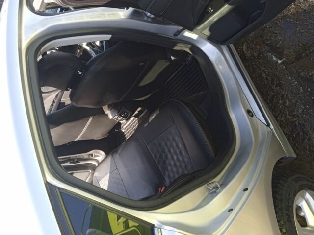 Сірий Форд Фьюжен, об'ємом двигуна 2.5 л та пробігом 181 тис. км за 9150 $, фото 6 на Automoto.ua