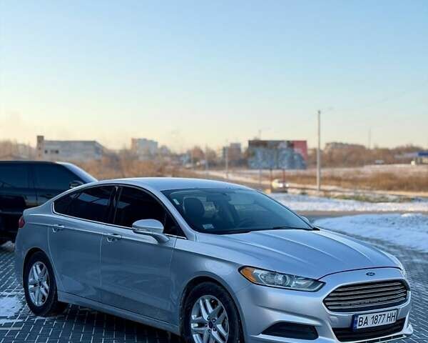 Сірий Форд Фьюжен, об'ємом двигуна 2.5 л та пробігом 193 тис. км за 9700 $, фото 1 на Automoto.ua