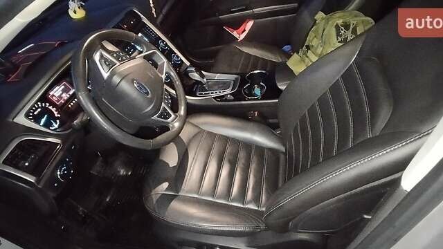 Серый Форд Фьюжн, объемом двигателя 2 л и пробегом 137 тыс. км за 10400 $, фото 19 на Automoto.ua