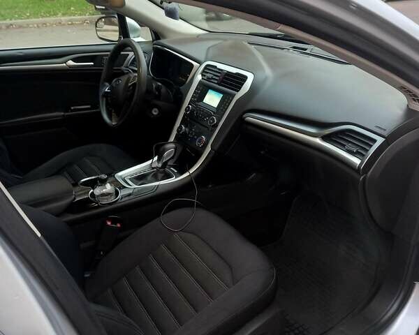 Сірий Форд Фьюжен, об'ємом двигуна 1.5 л та пробігом 211 тис. км за 8000 $, фото 19 на Automoto.ua