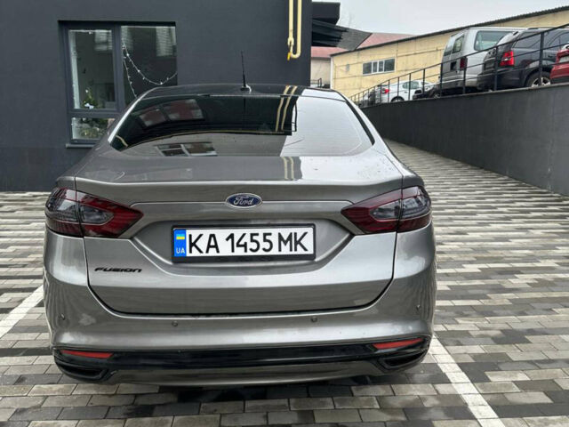 Сірий Форд Фьюжен, об'ємом двигуна 2 л та пробігом 280 тис. км за 8200 $, фото 3 на Automoto.ua