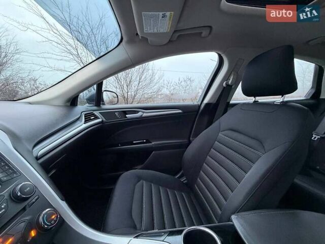 Серый Форд Фьюжн, объемом двигателя 2.5 л и пробегом 224 тыс. км за 9800 $, фото 58 на Automoto.ua