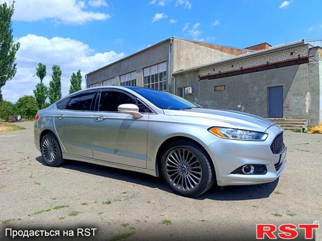 Сірий Форд Фьюжен, об'ємом двигуна 2 л та пробігом 200 тис. км за 8600 $, фото 1 на Automoto.ua