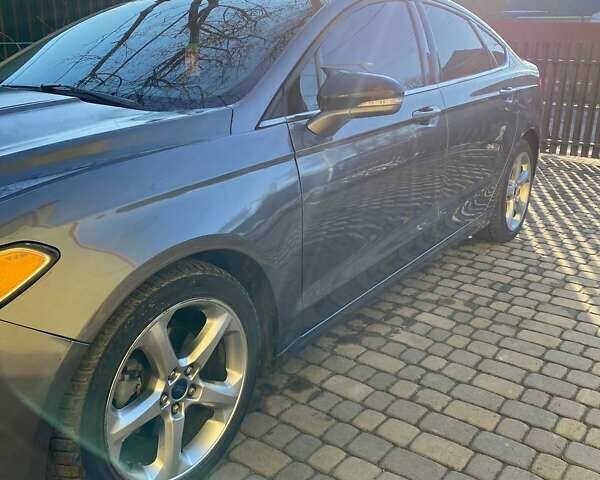 Сірий Форд Фьюжен, об'ємом двигуна 2.5 л та пробігом 187 тис. км за 10500 $, фото 8 на Automoto.ua