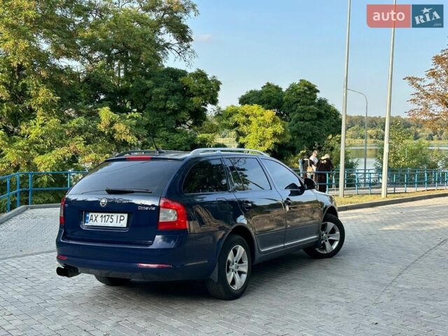 Сірий Форд Фьюжен, об'ємом двигуна 2 л та пробігом 179 тис. км за 11000 $, фото 60 на Automoto.ua