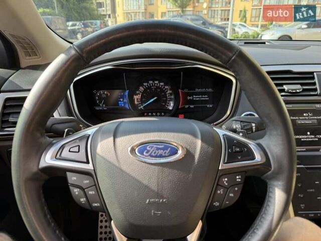 Сірий Форд Фьюжен, об'ємом двигуна 2 л та пробігом 152 тис. км за 11499 $, фото 33 на Automoto.ua