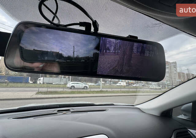 Серый Форд Фьюжн, объемом двигателя 2.4 л и пробегом 156 тыс. км за 11500 $, фото 7 на Automoto.ua