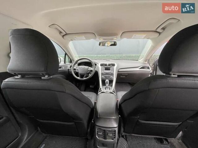 Форд Фьюжн 2014 в Киеве на Automoto.ua Серый Форд Фьюжн, объемом двигателя 2.49 л и пробегом 233 тыс. км за 8900 $, фото 4 на Automoto.ua