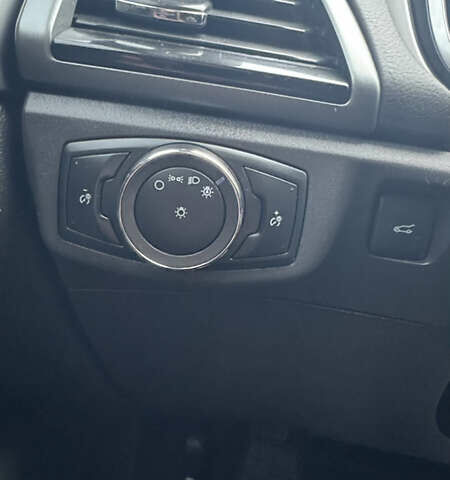 Серый Форд Фьюжн, объемом двигателя 2.4 л и пробегом 156 тыс. км за 11500 $, фото 34 на Automoto.ua