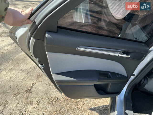 Серый Форд Фьюжн, объемом двигателя 2.49 л и пробегом 170 тыс. км за 10800 $, фото 16 на Automoto.ua