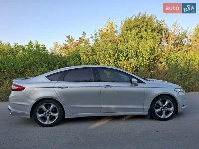 Серый Форд Фьюжн, объемом двигателя 2.5 л и пробегом 143 тыс. км за 9500 $, фото 7 на Automoto.ua