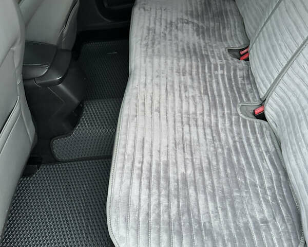 Серый Форд Фьюжн, объемом двигателя 2.49 л и пробегом 170 тыс. км за 10800 $, фото 21 на Automoto.ua