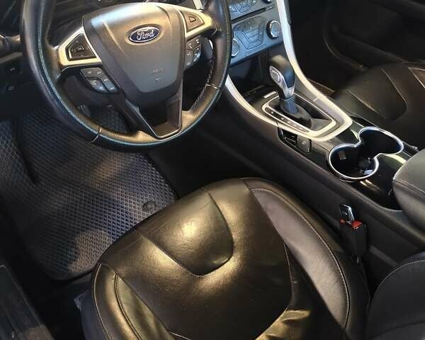 Форд Фьюжен 2014 у Запоріжжя на Automoto.ua Сірий Форд Фьюжен, об'ємом двигуна 2.49 л та пробігом 247 тис. км за 9100 $, фото 3 на Automoto.ua