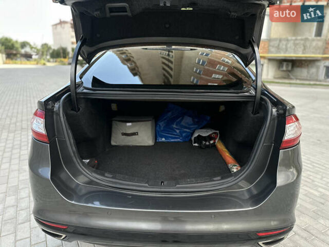 Сірий Форд Фьюжен, об'ємом двигуна 2 л та пробігом 160 тис. км за 9000 $, фото 31 на Automoto.ua