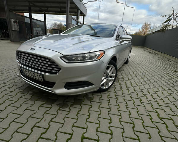 Серый Форд Фьюжн, объемом двигателя 2.5 л и пробегом 227 тыс. км за 8800 $, фото 16 на Automoto.ua