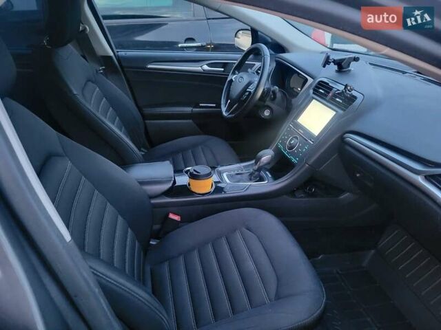 Серый Форд Фьюжн, объемом двигателя 2.49 л и пробегом 225 тыс. км за 9500 $, фото 10 на Automoto.ua