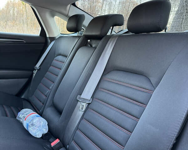 Сірий Форд Фьюжен, об'ємом двигуна 1.5 л та пробігом 248 тис. км за 7900 $, фото 41 на Automoto.ua